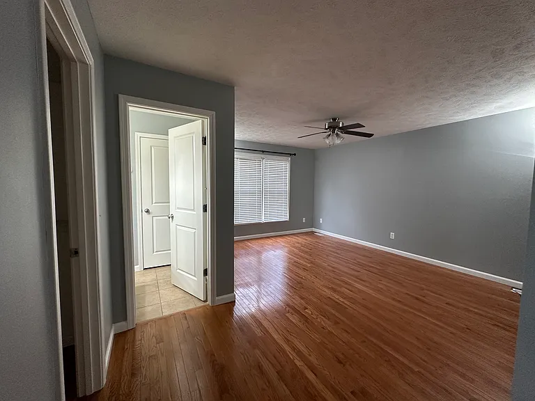 1602 Belclare Rd — Photo 16