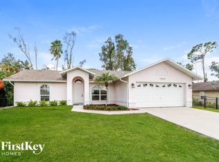 8320 Pittsburgh Blvd, Fort Myers, FL 33967