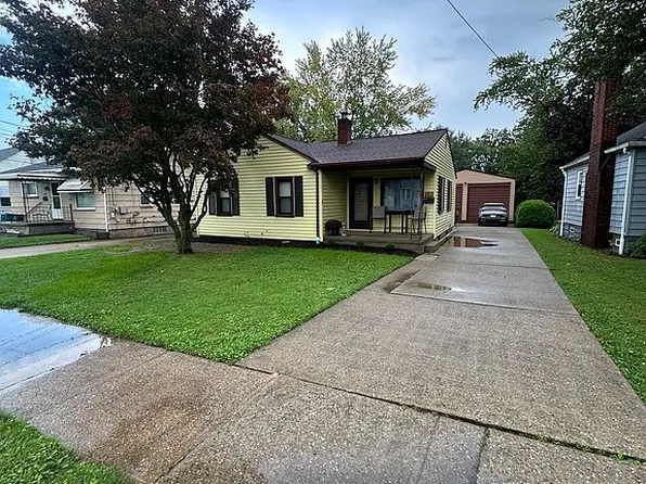 203 Highland Ave, Niles, OH 44446