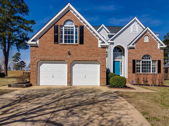 3rd image of 348 Seastone St