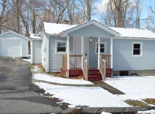 40 Harding St, Norwich, CT 06360