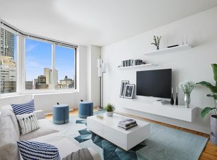 10 Liberty St APT 30E, New York, NY 10005