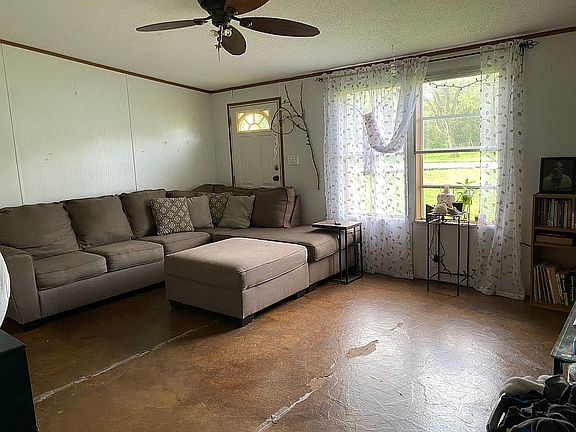 Family Room from doorway