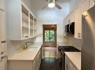 10 Cook Clos UNIT 10, Ridgefield, CT 06877