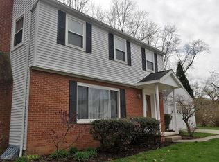 62 Pembroke Rd, Akron, OH 44333