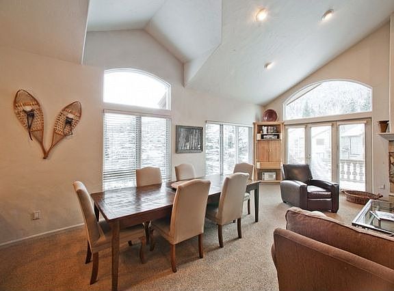 5th image of 5025 Main Gore Pl Unit 5A