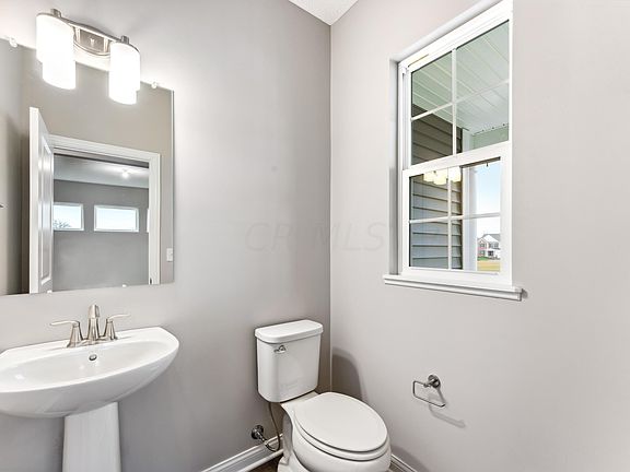 5th image of 8940 Edmunds Dr