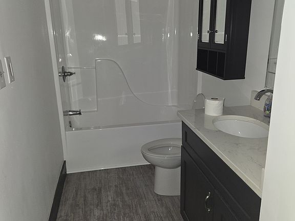 2nd image of 213 Violet Dr