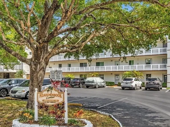 1025 SE 4th Ave APT 106, Dania Beach, FL 33004