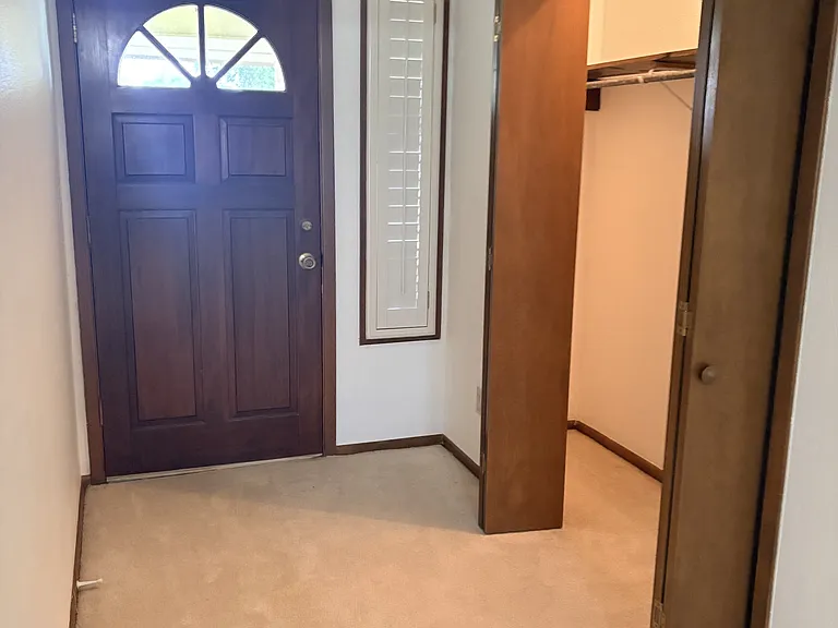 315 Partnership Rd — Photo 16