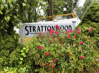 51 Stratton Way #51, Branford, CT 06405