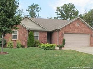 4224 Silver Glade Trl, Sellersburg, IN 47172