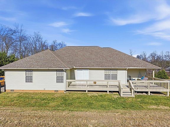 2nd image of 1077 Bartlett Dr