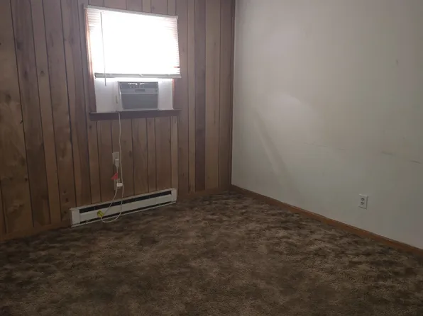 1914 Swan Dr SW, Lenoir, NC 28645