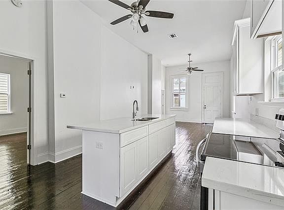 3rd image of 1339 Touro St