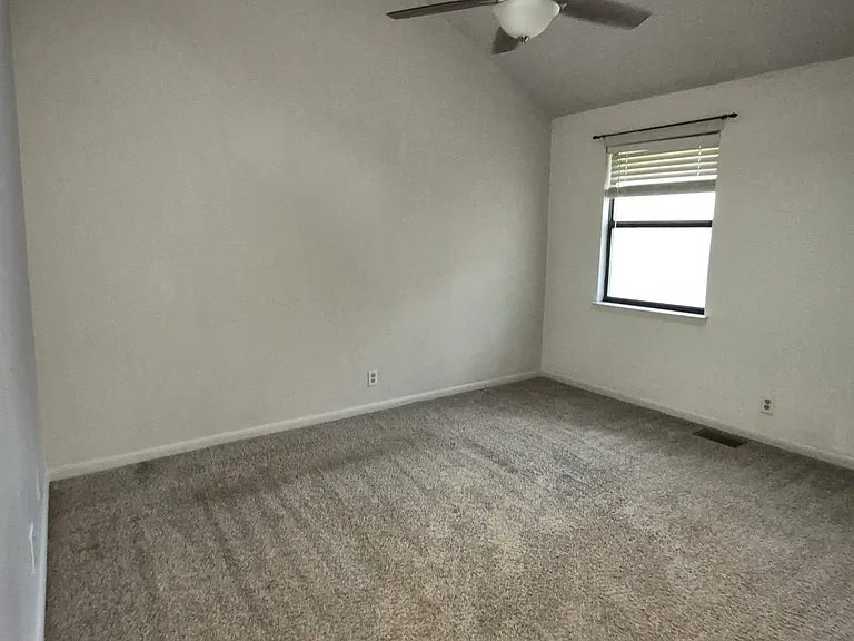727 S Main St #119 — Photo 15