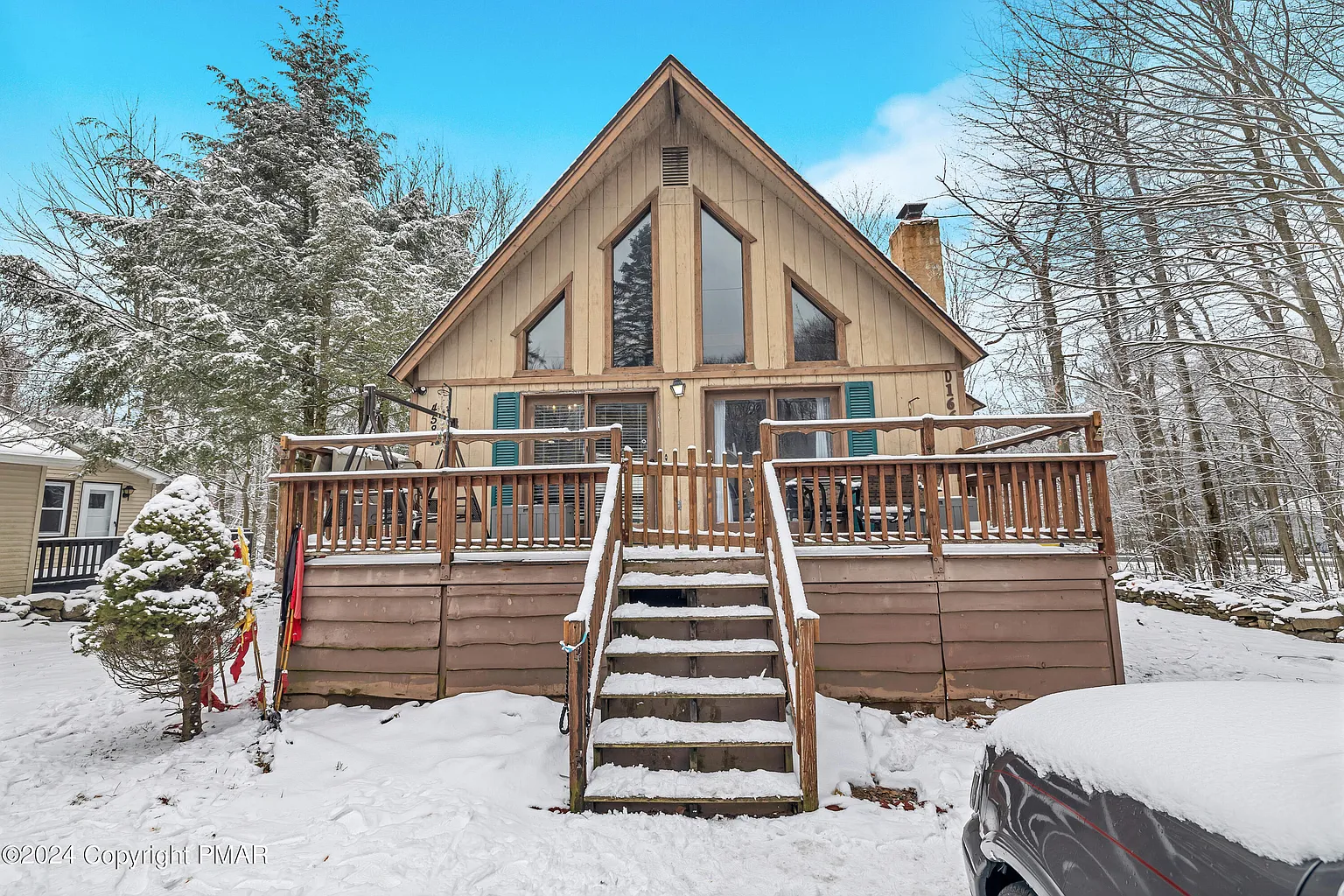4581 Briarcliff Ter photo 1