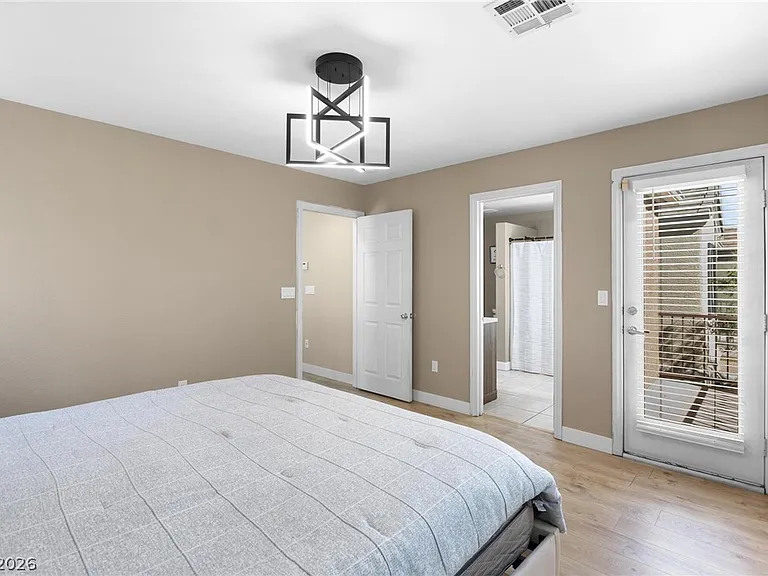 3647 McMurty Ct — Photo 18