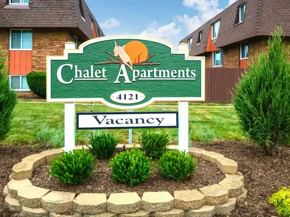 Chalet Apartments, 4121 Center Rd #5a1642fe6, Brunswick, OH 44212