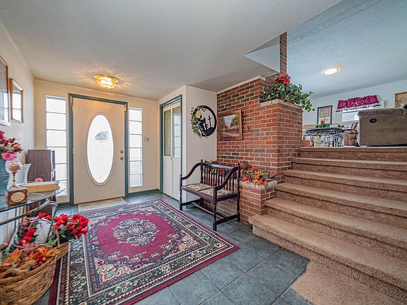 3rd image of 1004 W Reed St