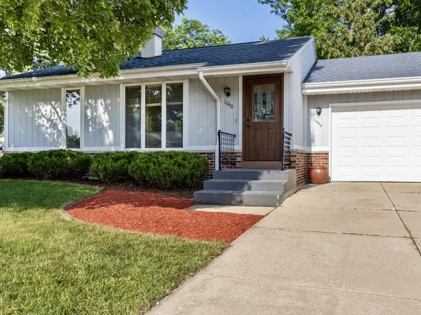 1046 North Wuthering Hills DRIVE #A, Janesville, WI 53546