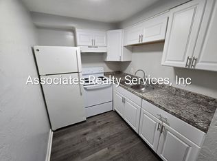 7001 SW 6th Pl UNIT A-H, Gainesville, FL 32607