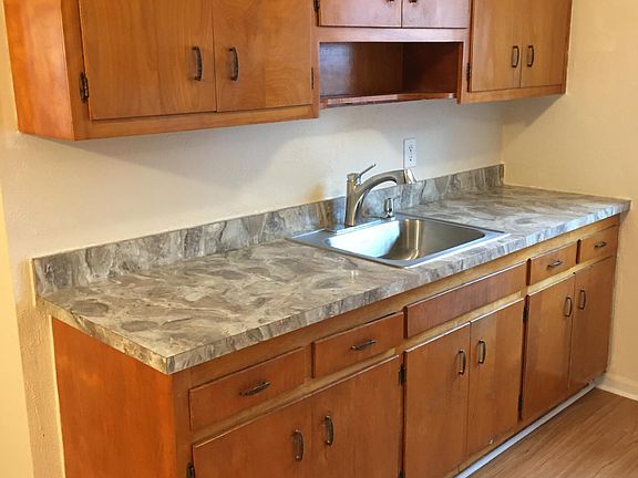 Kitchen Counter