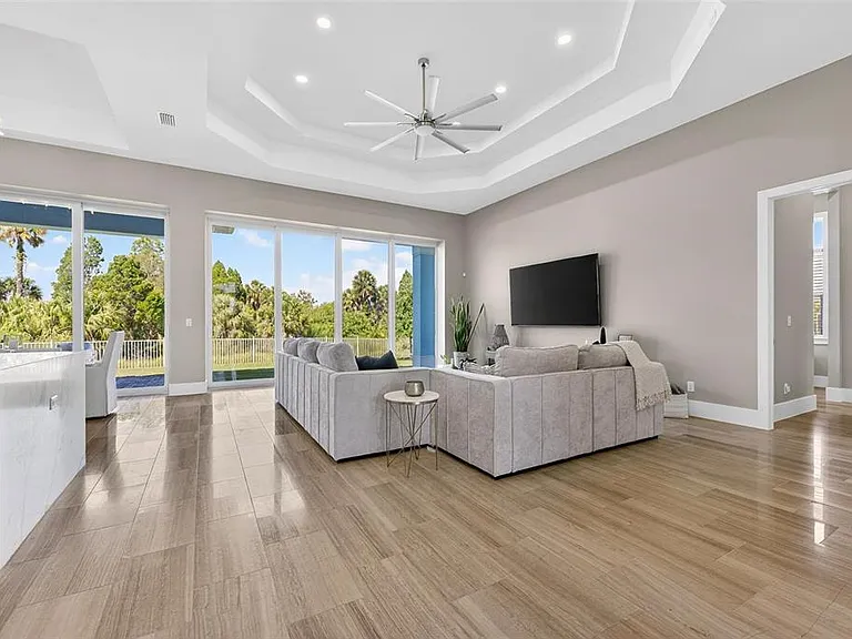 638 Manns Harbor Dr — Photo 15