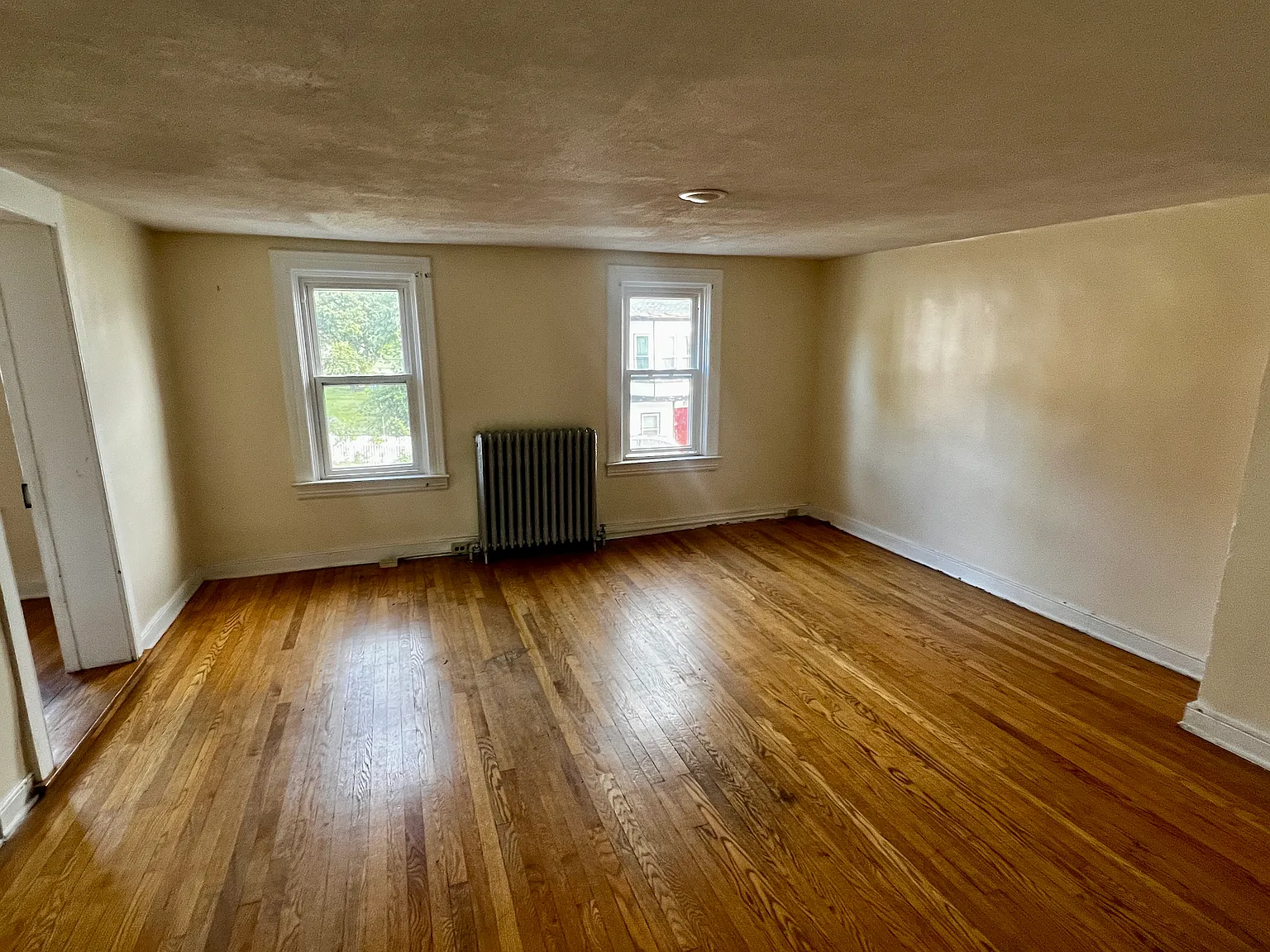 2 bed, $1,275 — Photo 4