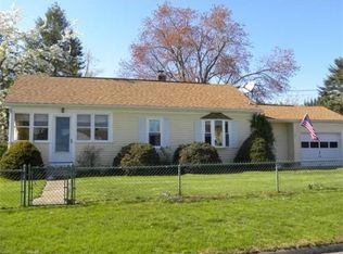 48 Dale St, Ludlow, MA 01056