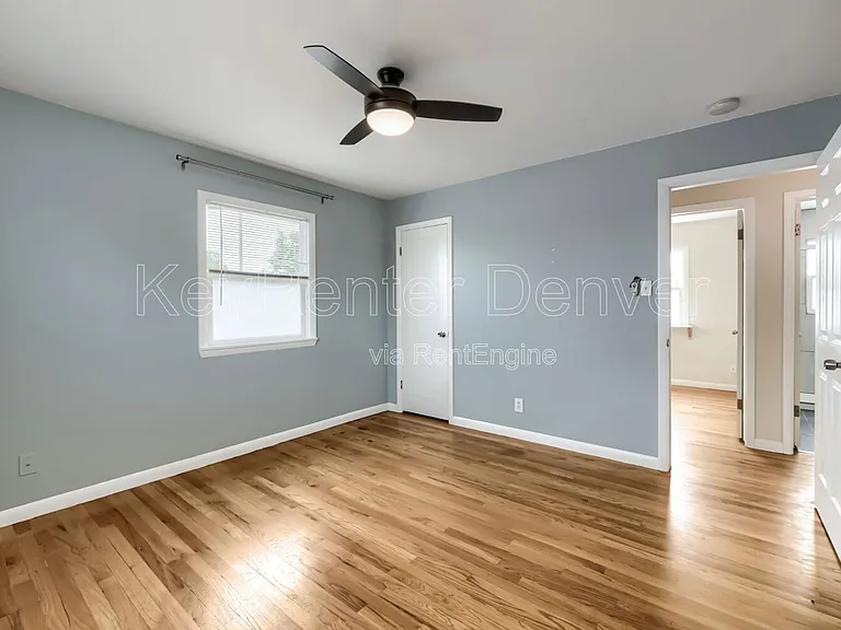 2226 W Baltic Pl — Photo 15