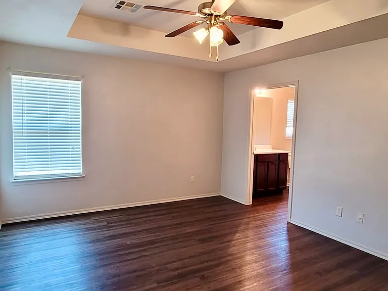 1101 Ironstone Dr — Photo 13