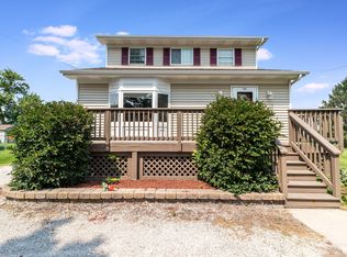 520 S Main St, Leland, IL 60531