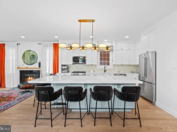 1405 Buena Vista Ave, McLean, VA 22101