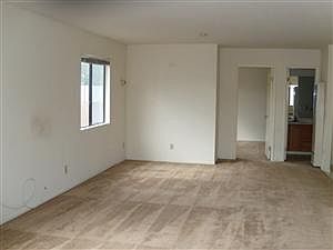 2nd image of 1010 Molino Ave APT C
