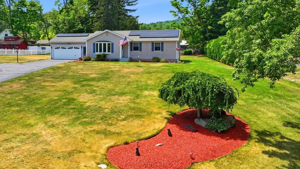 15 Tiffany Ln, Northampton, MA
