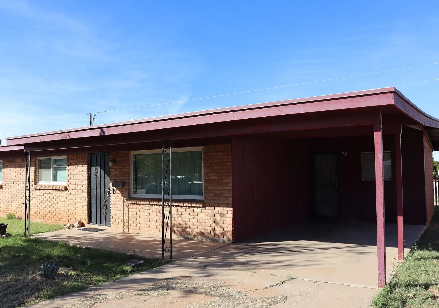 Three bedroom home — Photo 2
