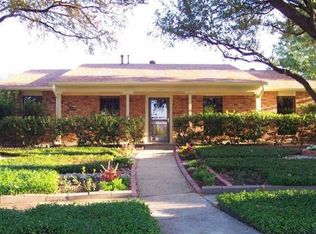 5005 Blair Oaks Cir, The Colony, TX 75056