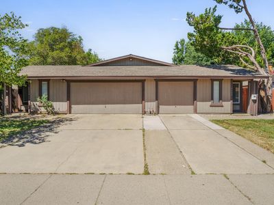 2732-2734 El Caprice Dr, Rancho Cordova, CA, 95670