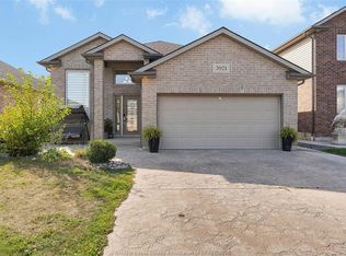 3921 Zanzibar Cres, Windsor, ON N9G0A5