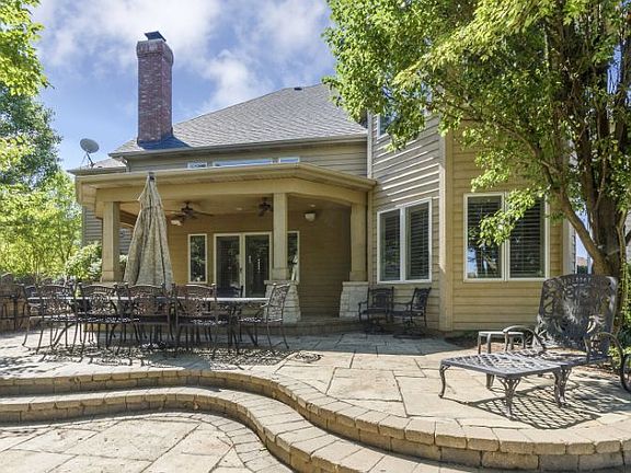 4th image of 25810 W Ross Ln