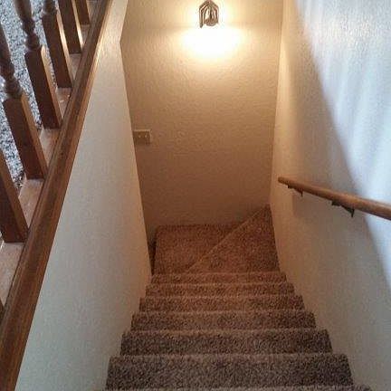 2nd image of 34 Abingdon Ln