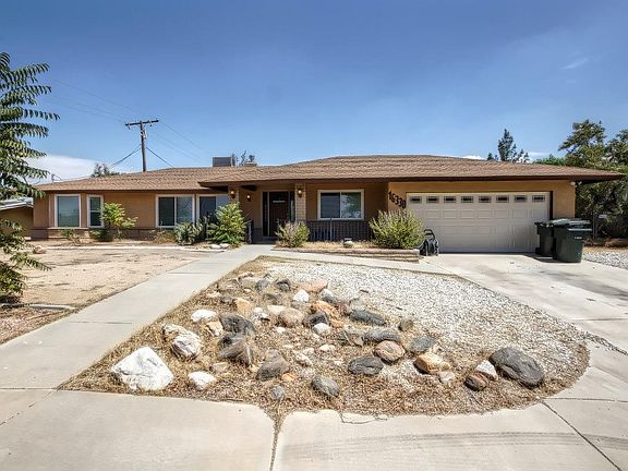 2nd image of 16330 Cabrillo Dr