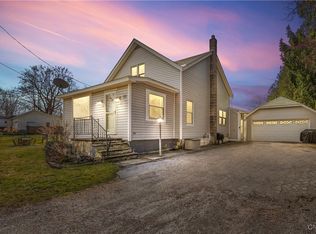 1045 Nelson Ave, Oneida, NY 13421