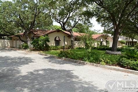3rd image of 6011 Mike Nesmith St