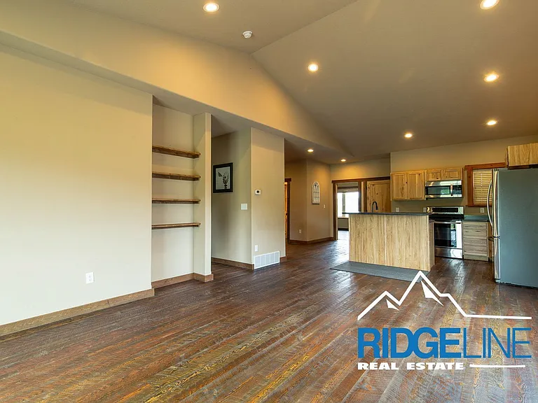 21 Sandstone Ln #1 — Photo 9