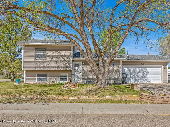 233 S Grand Ave, Rangely, CO 81648