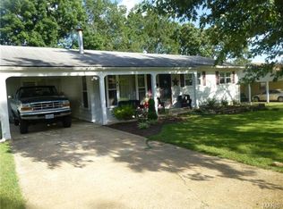 507 N 6th St, De Soto, MO 63020