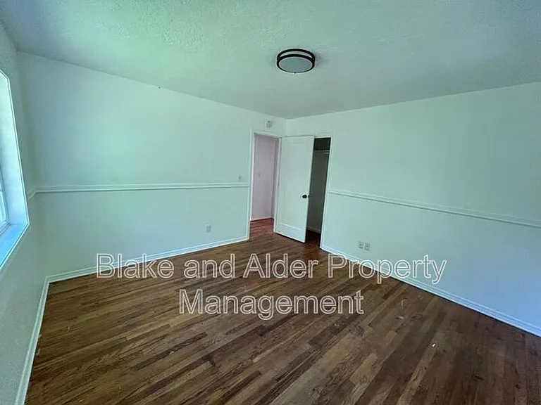 198 NE 157th Ave — Photo 30