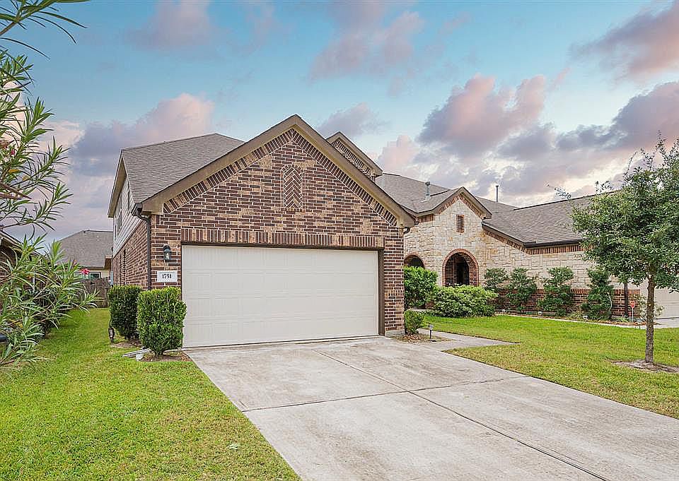 1st image of 1751 York Creek Dr